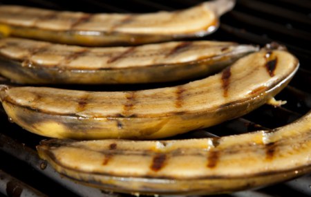 Przepis na grillowane banany