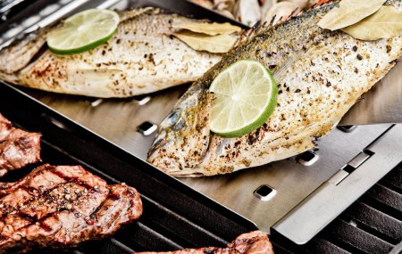 Zasady grillowania ryb i owoców morza