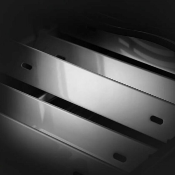 Grill gazowy Napoleon PRESTIGE 500 Phantom z rożnem i kuchenką